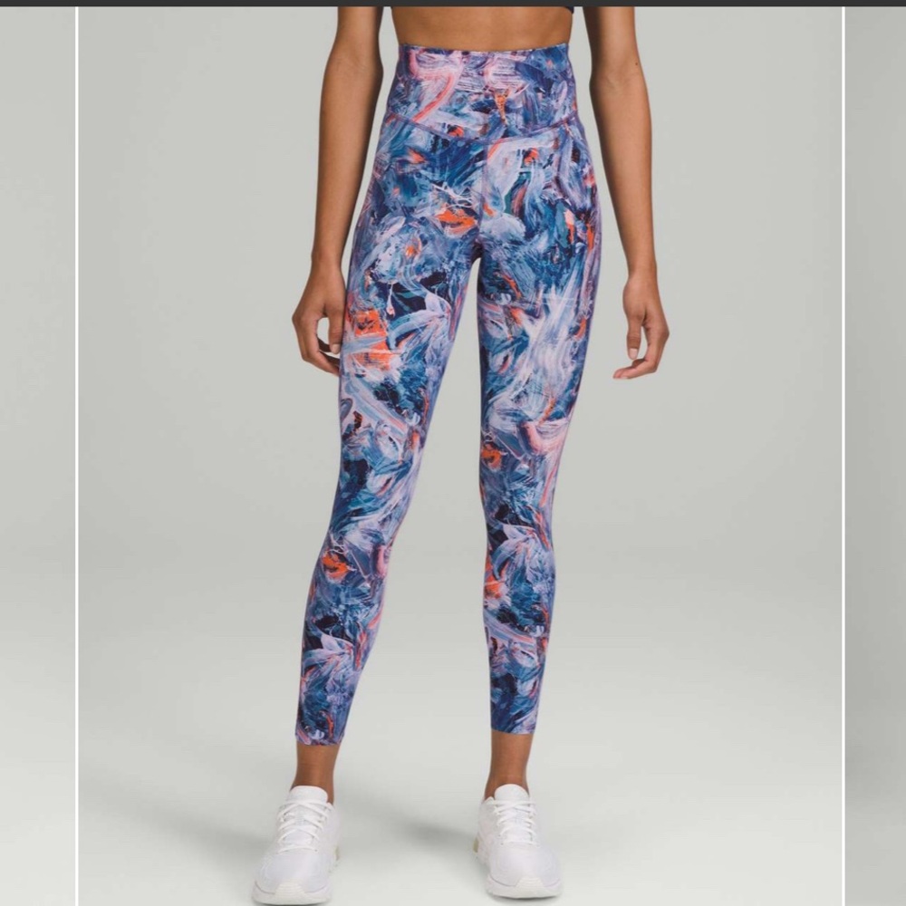 EUC Lululemon Base Pace High-Rise Running Tight 25"